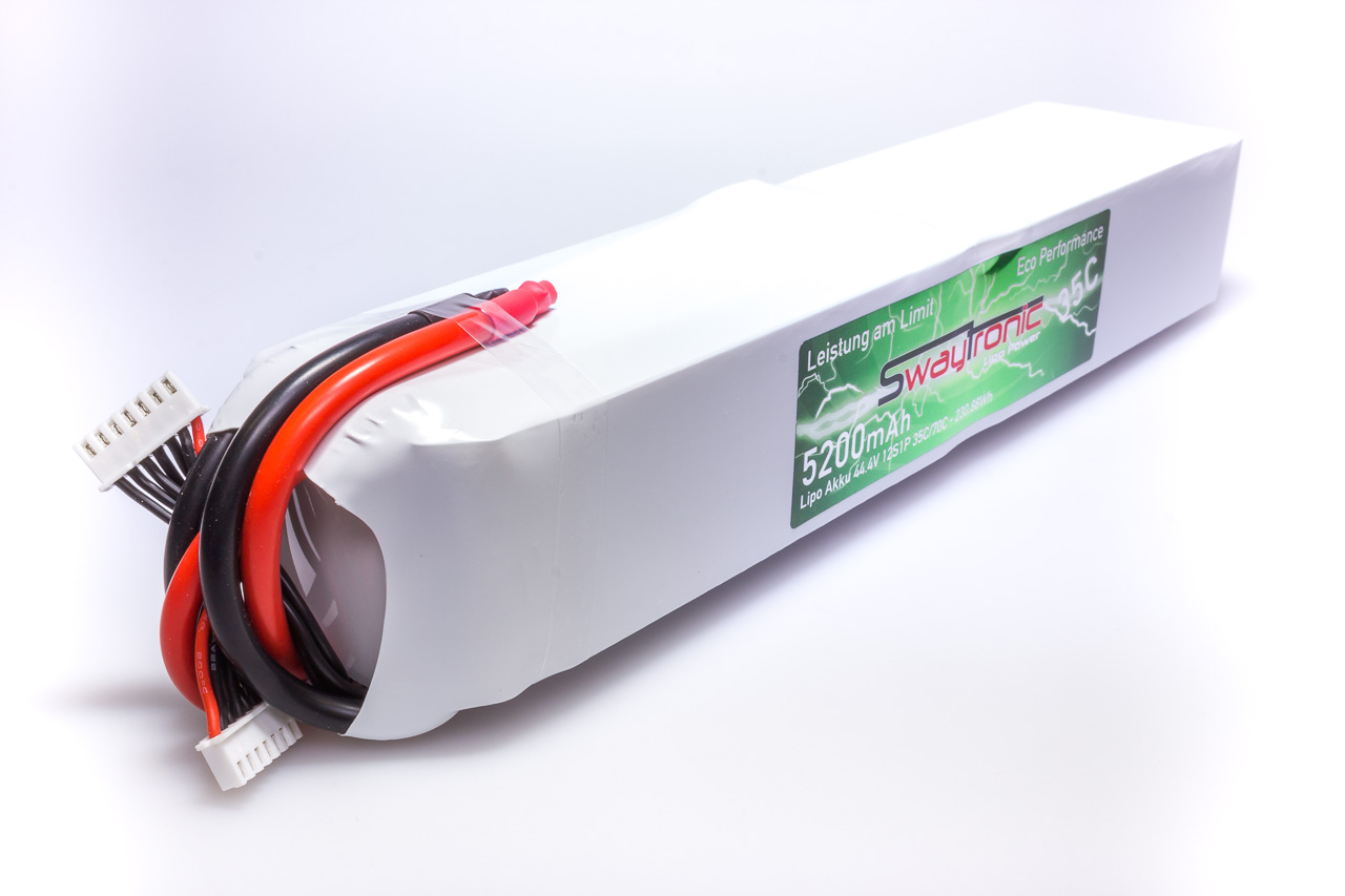 SWAYTRONIC LiPo 12S 44.4V 5200mAh 35C/70C