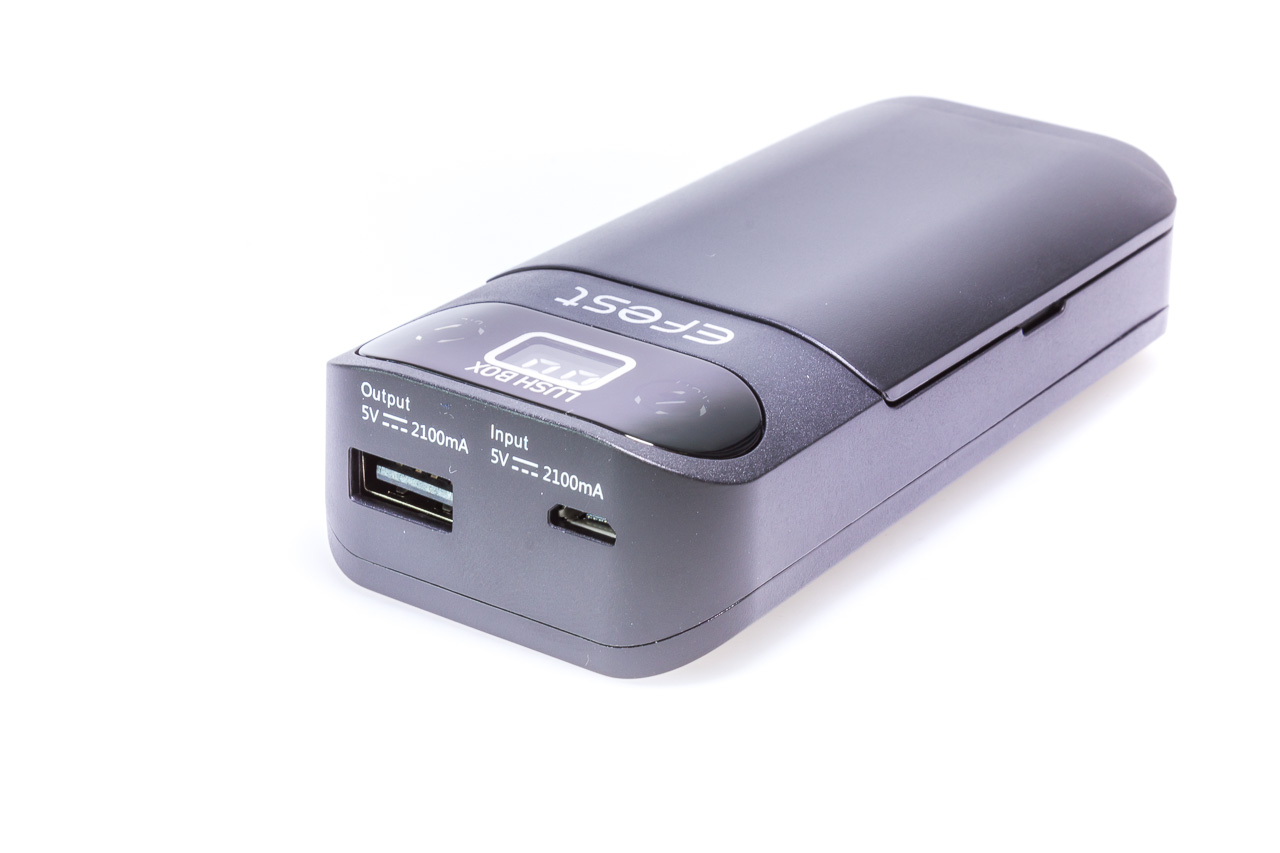 Lithium-ion charging power bank